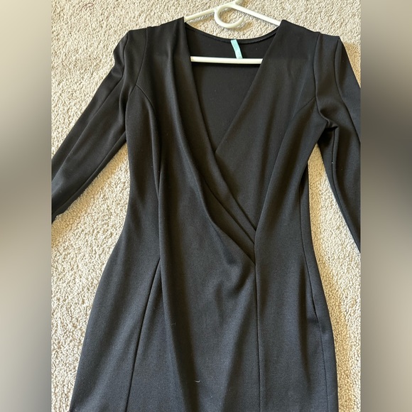 Little back dress - Picture 2 of 2